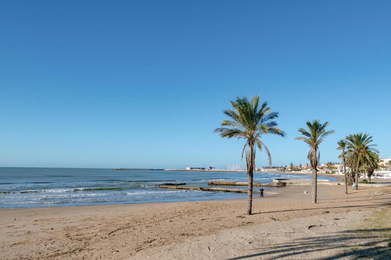 Case Vacanze Giulio Verne Marina di Ragusa Kültér fotó